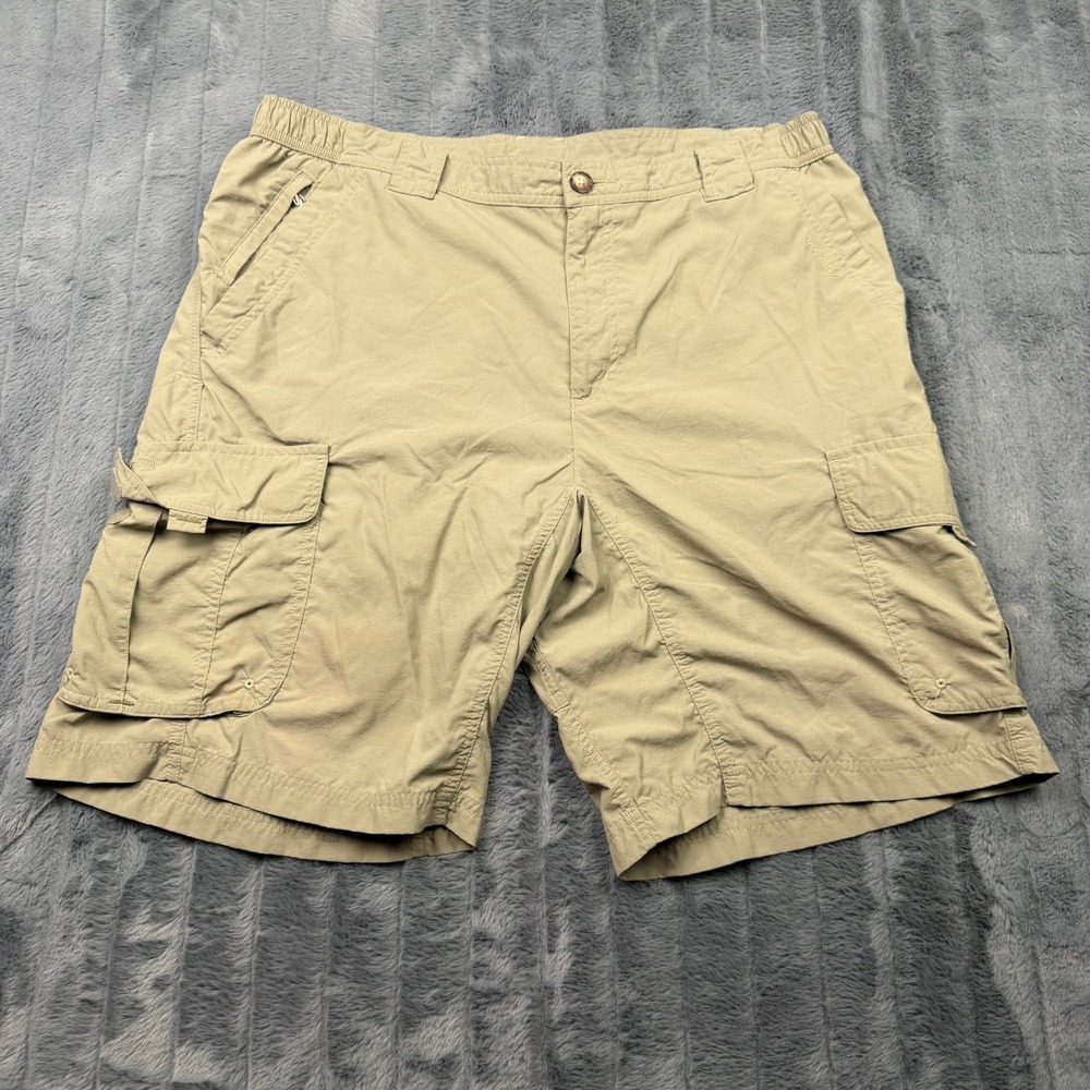 Columbia Titanium Mens Tan Nylon Cargo Hiking Shorts TM4111 Size L 10 Inseam
